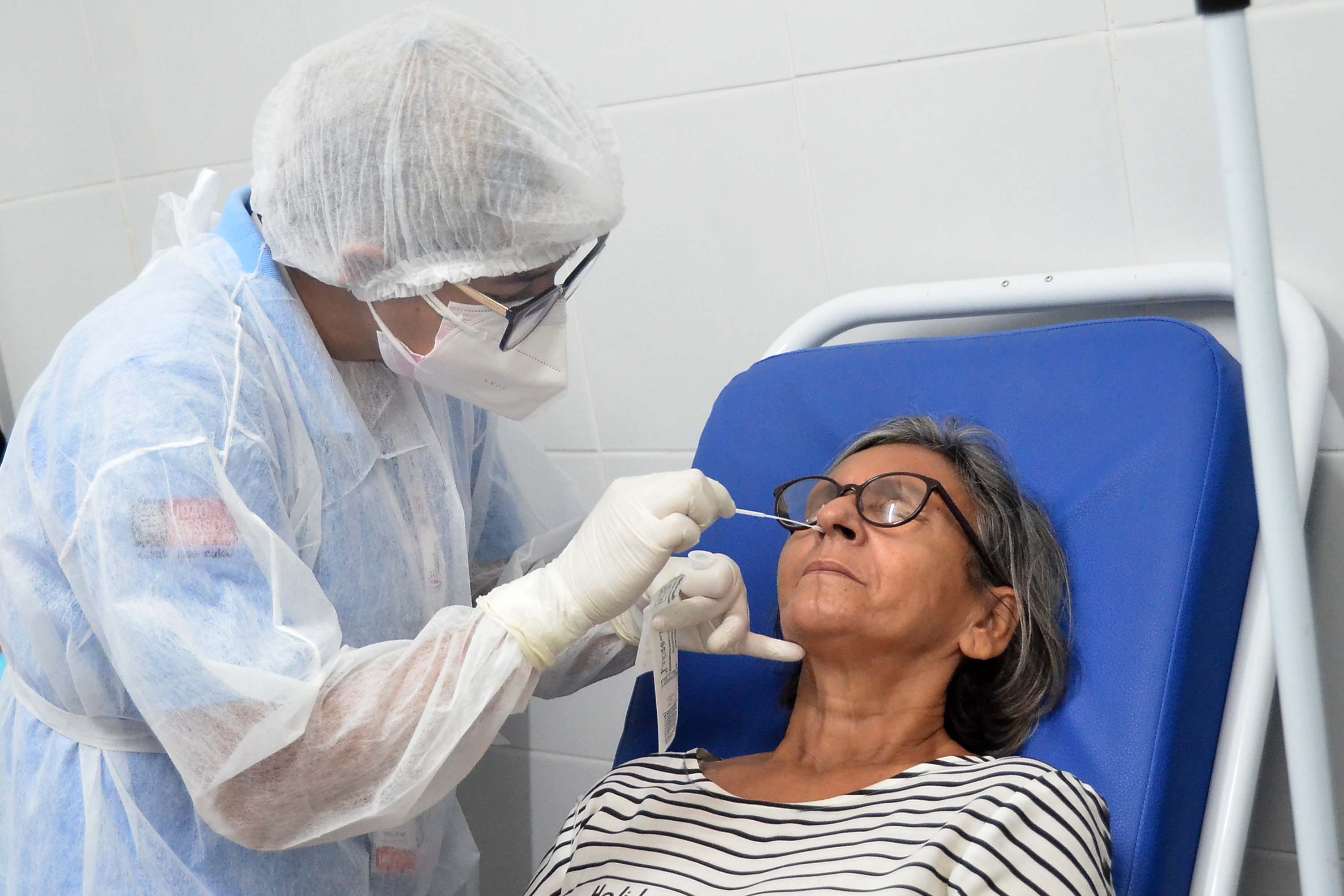 Covid-19 já representa quase 70% dos casos de síndrome respiratória aguda grave no Brasil, diz Fiocruz