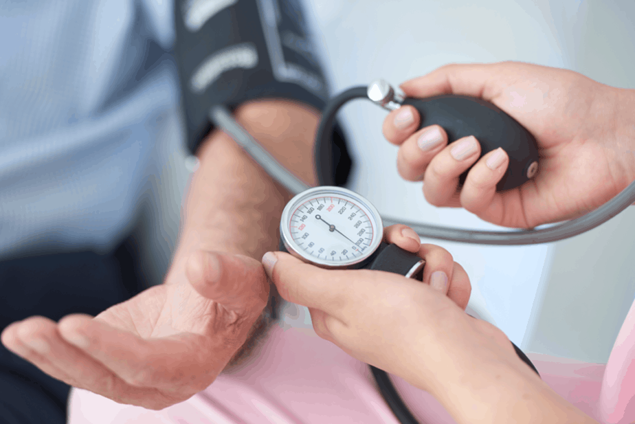 Pressão 12 por 8: por que agora é considerada pré-hipertensão?