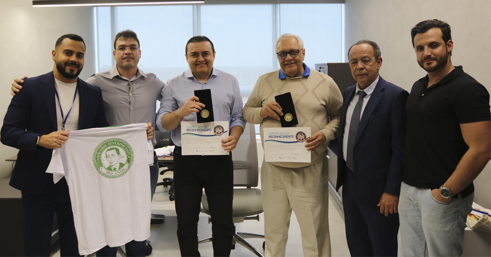  Vice-presidentes do CFM são homenageados com a Comenda Severino Lopes 