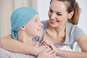 Estudo mostra que sobrevida de crianças com câncer cerebral é menor no Brasil