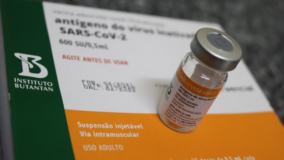 Ministério da Saúde anuncia estudo para avaliar 3ª dose em vacinados com Coronavac