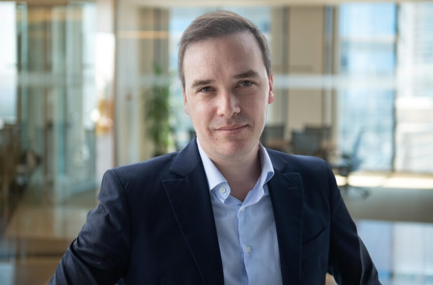  Mathieu Mendil assume diretoria-geral da Servier do Brasil 
