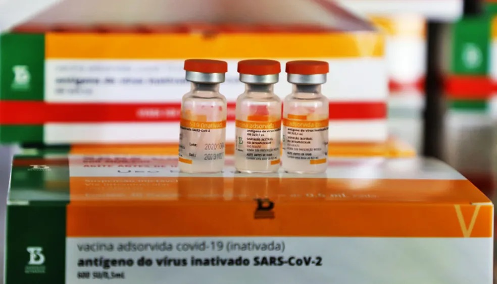 Ministério da Saúde compra 750 mil doses da Coronavac para vacinação de crianças