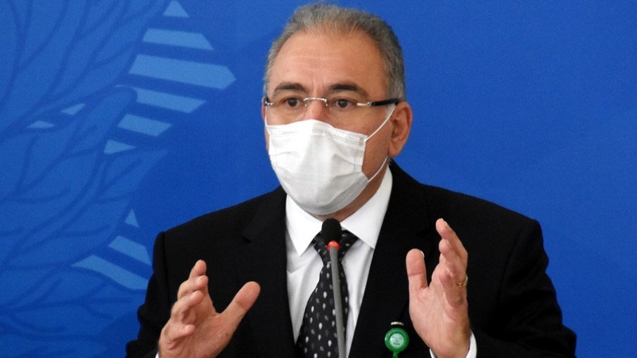 Queiroga diz que intervalo de vacina da Pfizer deve ser reduzido de 3 meses para 21 dias