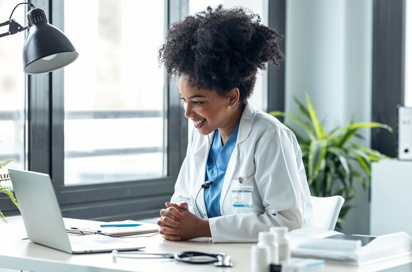  Projeto cria certificação para médico intercambista do Mais Médicos 