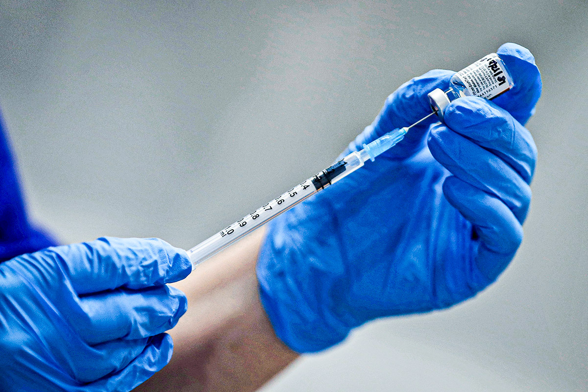 Estudo aponta diferentes respostas protetoras após vacina e cura da Covid