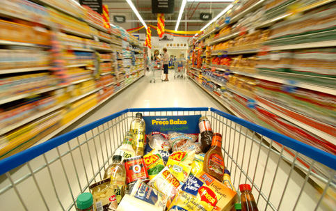Embalagem de alimentos passam a ter alertas de excesso de açúcar, sódio e gordura