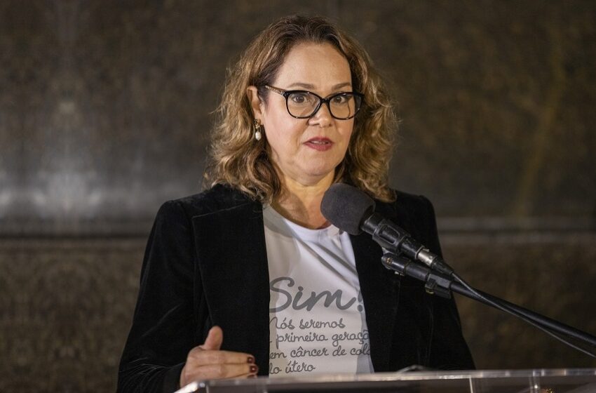  Andréa Guimarães assume presidência do Grupo Brasileiro de Tumores Ginecológicos 