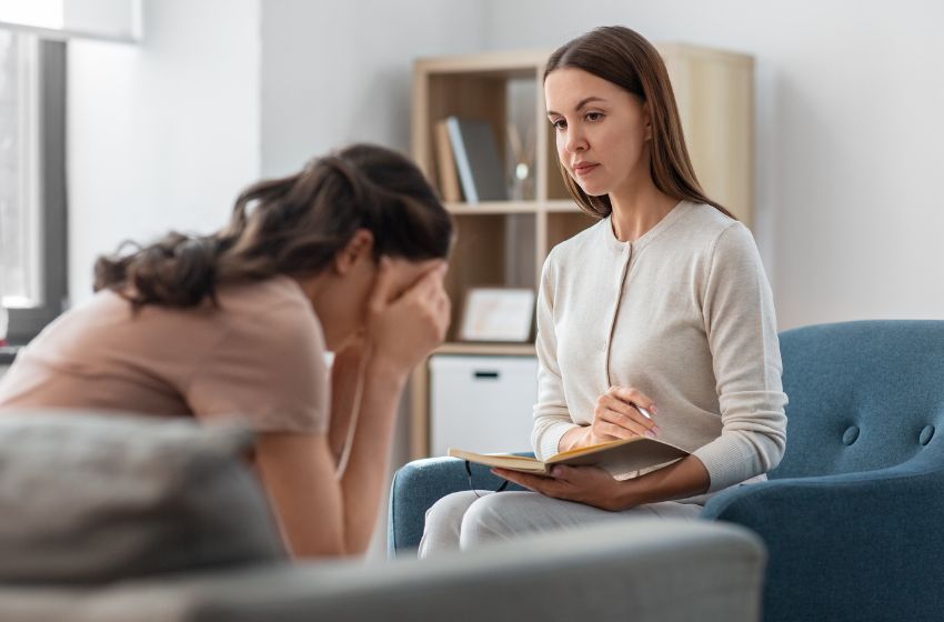  SUS: Projeto prioriza atendimento psicológico a vítimas de violência 