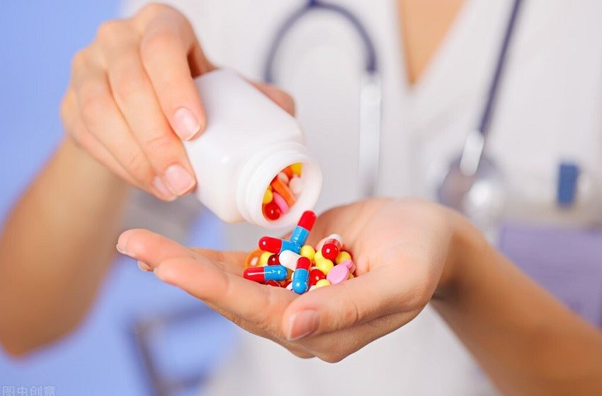  Menos de 30% das pessoas com doenças cardíacas tomam medicamentos para prevenção 