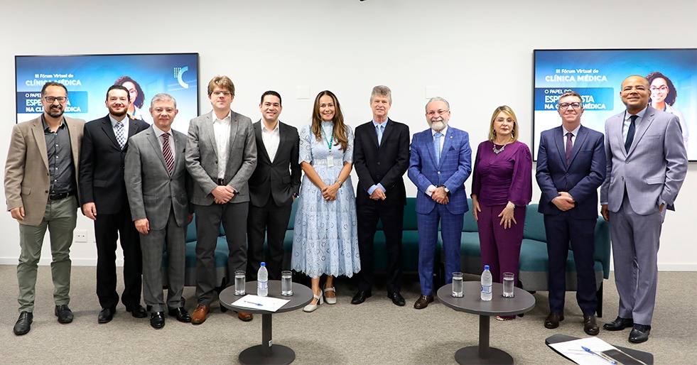  Encontro debate atuação médica em situações e crise, como as enchentes no Rio Grande do Sul 