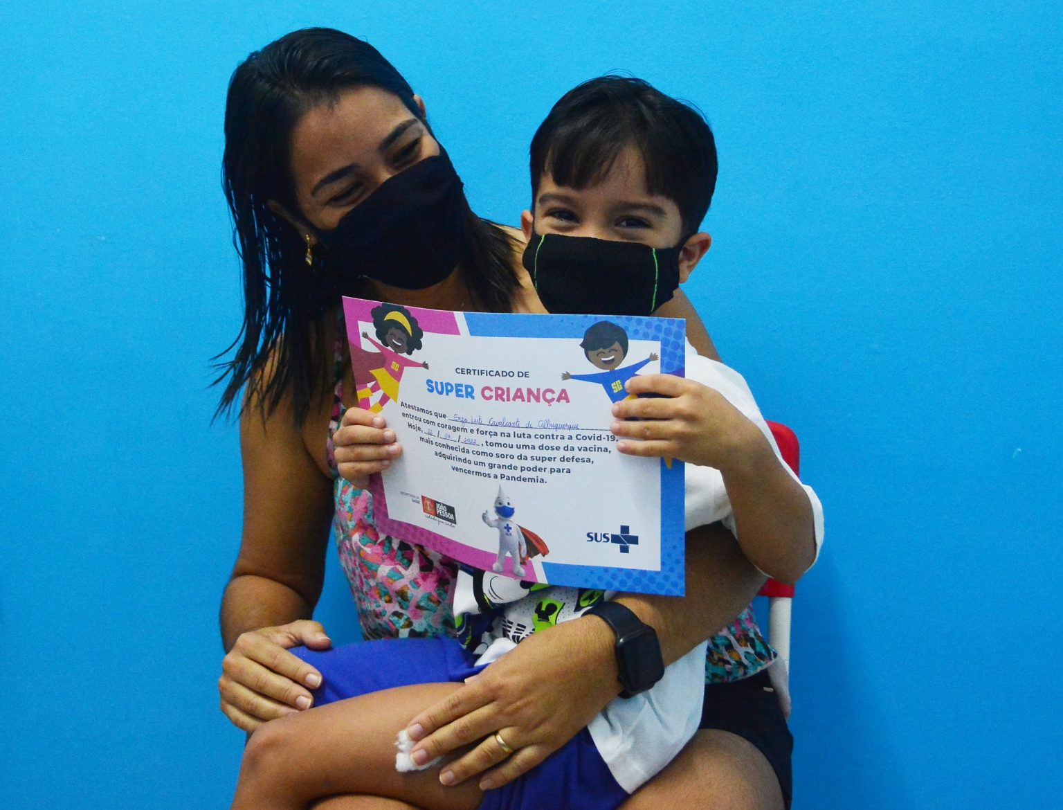 Crianças e adolescentes podem aproveitar as férias para tomar vacina contra Covid-19