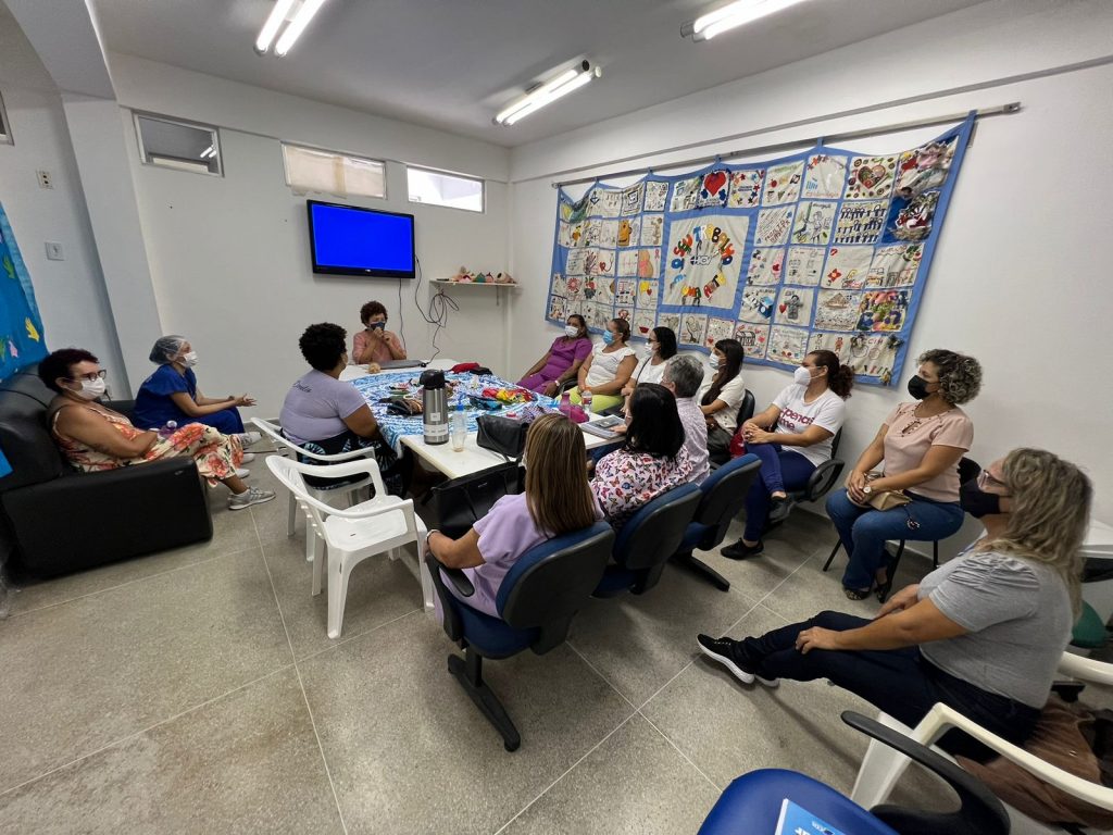 Doulas voluntárias participam de capacitação e retomam atividades próximo mês, em João Pessoa