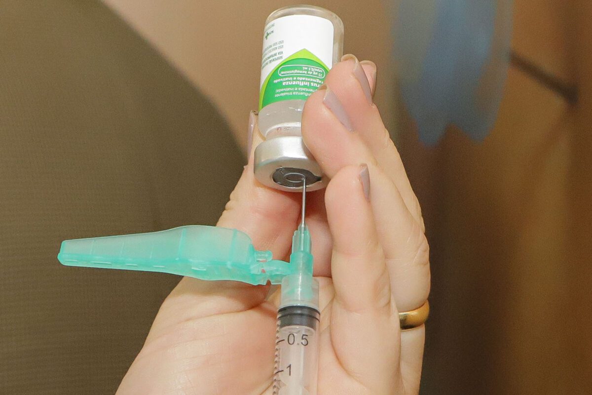 Saúde da Paraíba vai utilizar vacina ACWY contra meningite para reforço em crianças de 12 meses